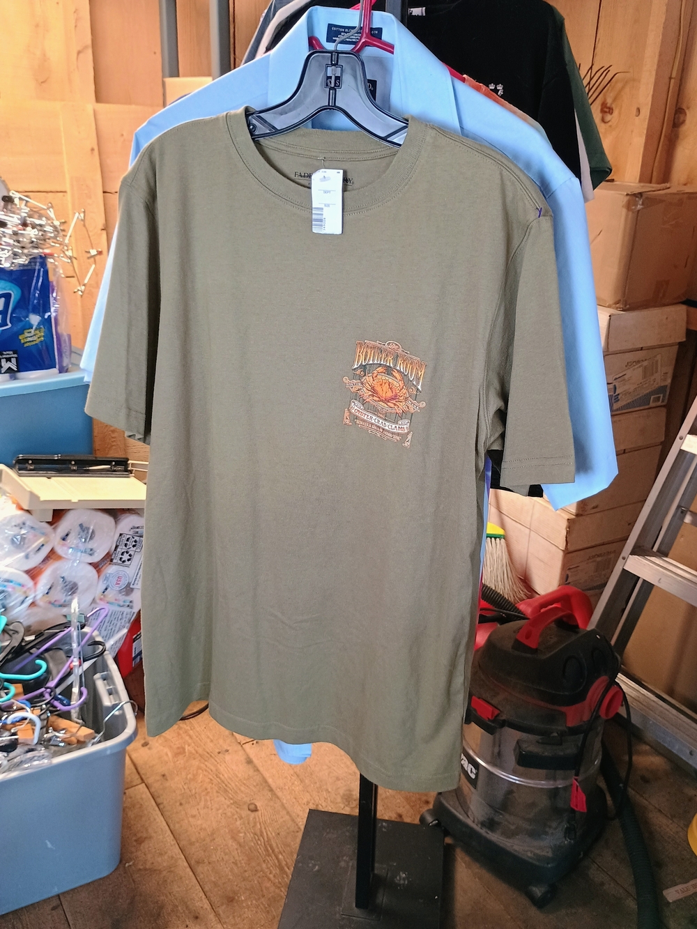 Faded Glory Olive Green Short Sleeve Graphic Tee Bin 32